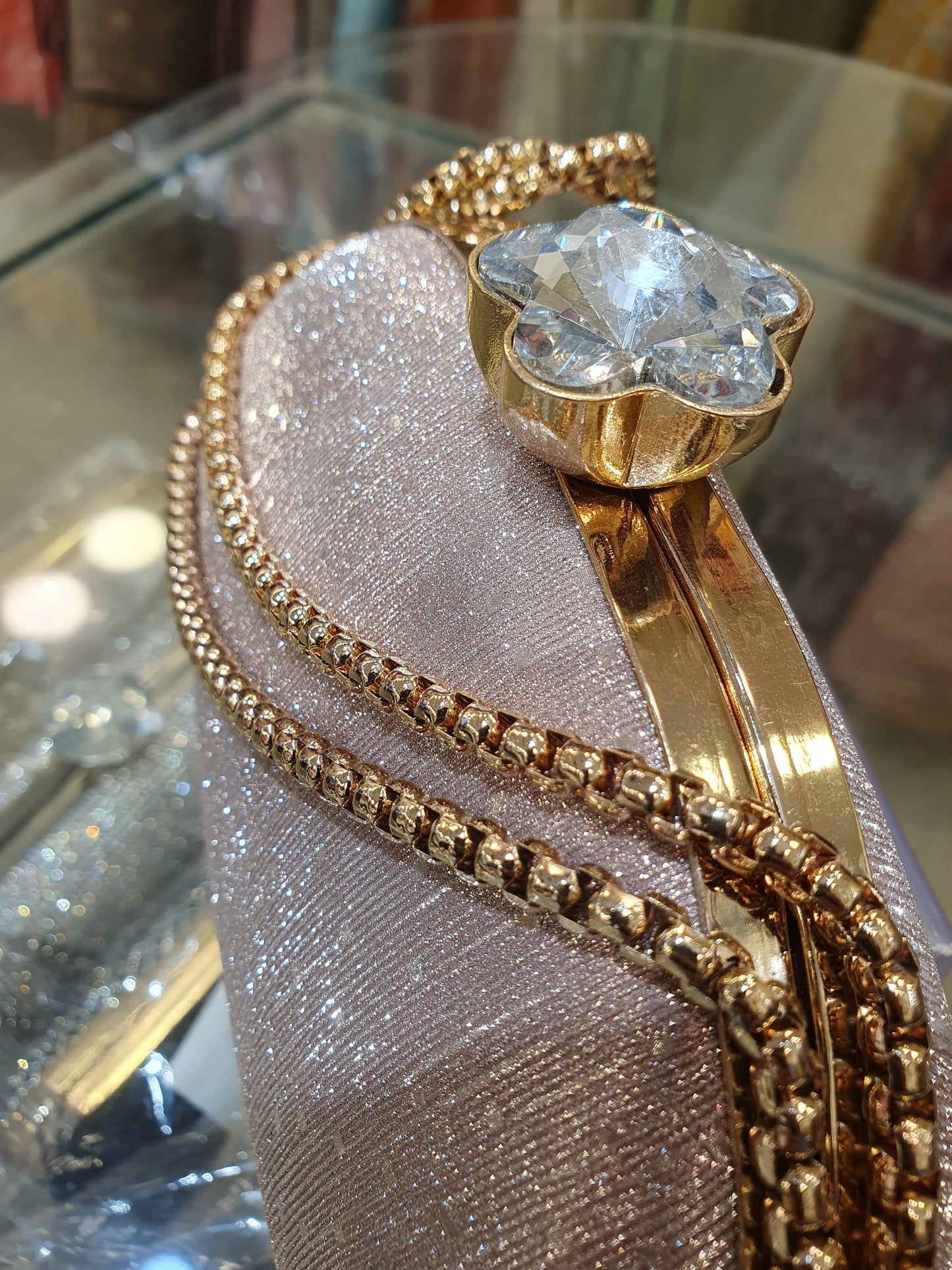 MINI FANCY BRIDAL CLUTCH