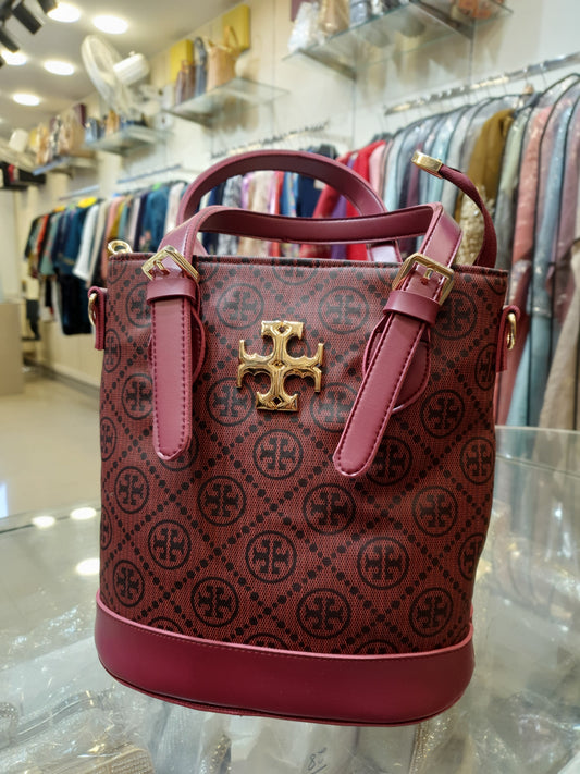 STYLISH BEIGE TAN BUCKET STYLE HANDBAG